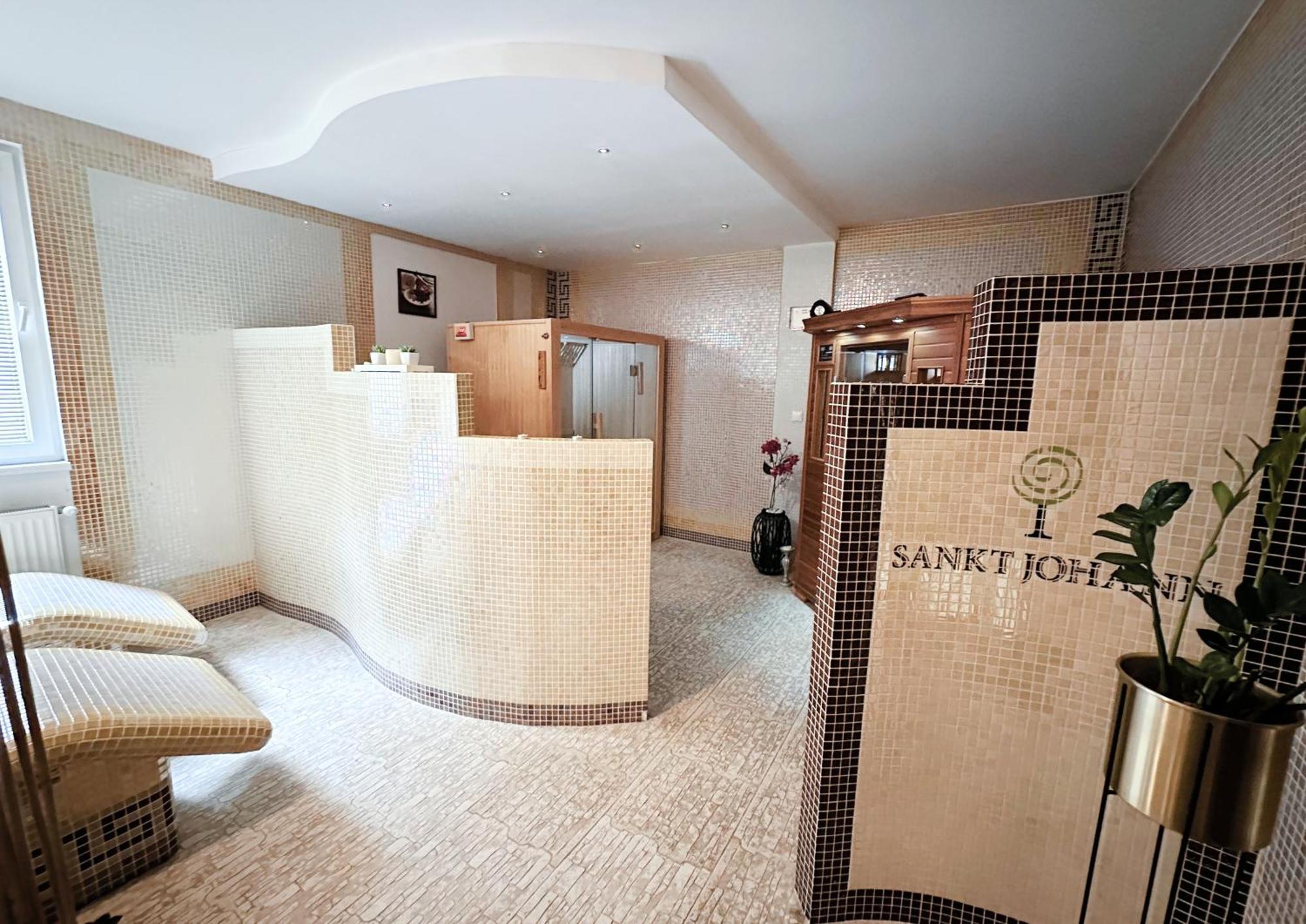 Penzion Sankt Johann Liptovský Ján エクステリア 写真